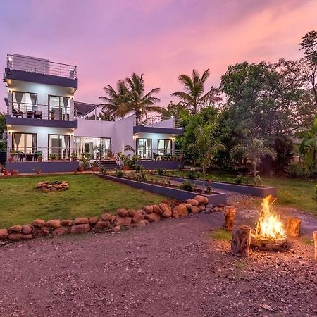Saffronstays Lakeview Nivara - Farm Stay Villa With Private Pool Near Pune Extérieur photo