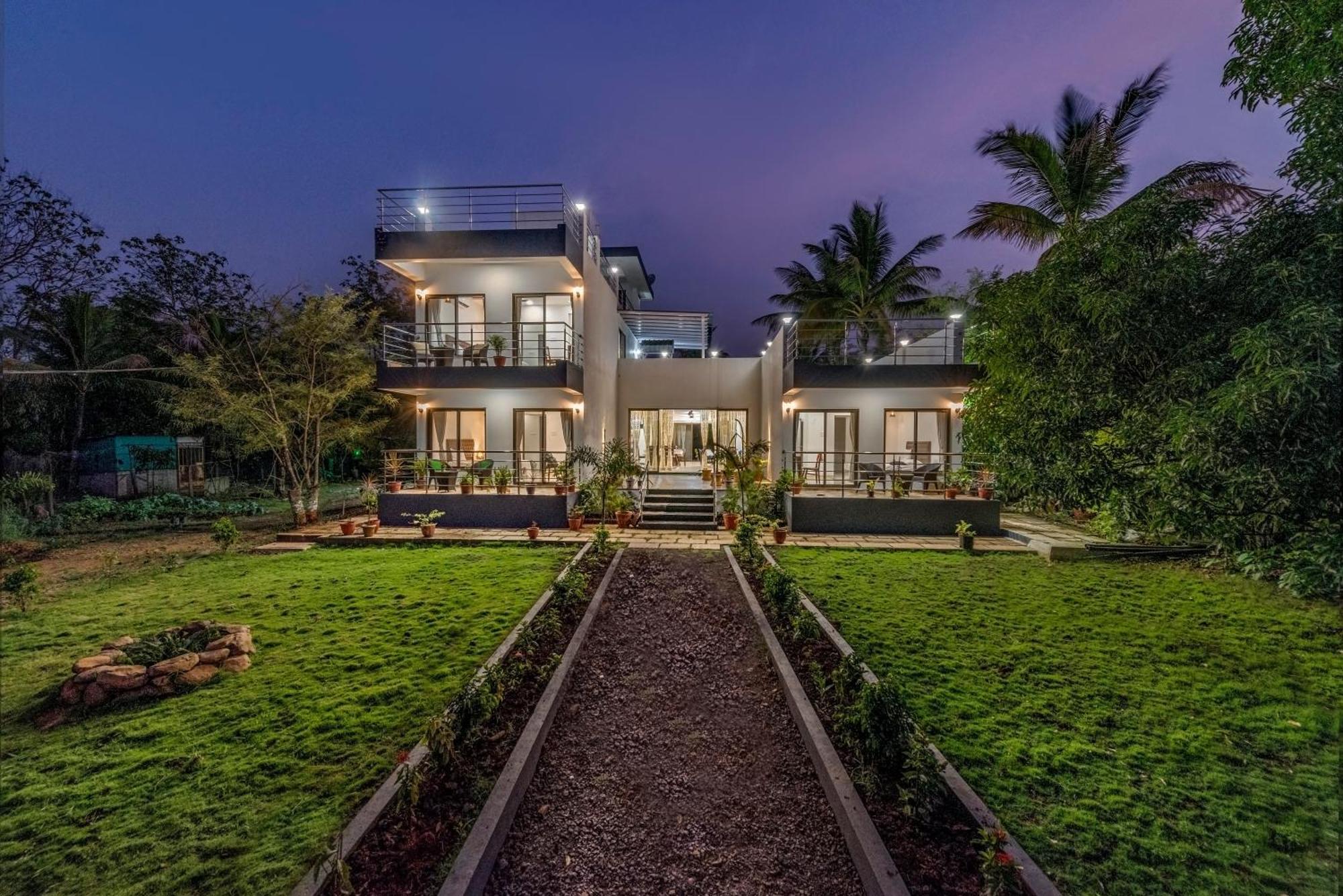 Saffronstays Lakeview Nivara - Farm Stay Villa With Private Pool Near Pune Extérieur photo